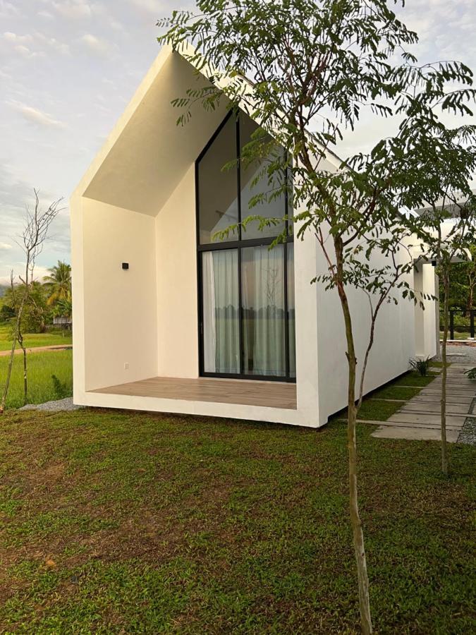Ezu Isle Langkawi Pool Villa Pantai Cenang  Exterior photo